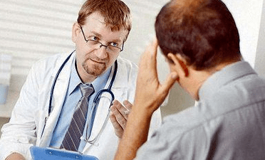Consultation of the patient with the doctor